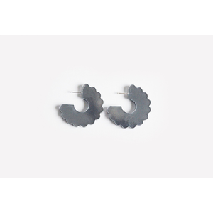 dconstruct Small Scallop Hoops Reflect Silver RFS-ESCSH