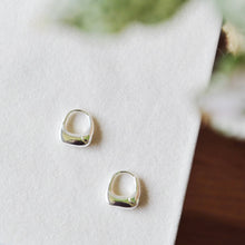 Sloane Boxy Huggie Hoop Earrings 