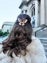 Emperor Silk Moth Claw Hair Clip