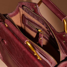 Neo Retro Crossbody
