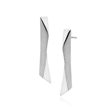 Apex Medium Bar Earrings