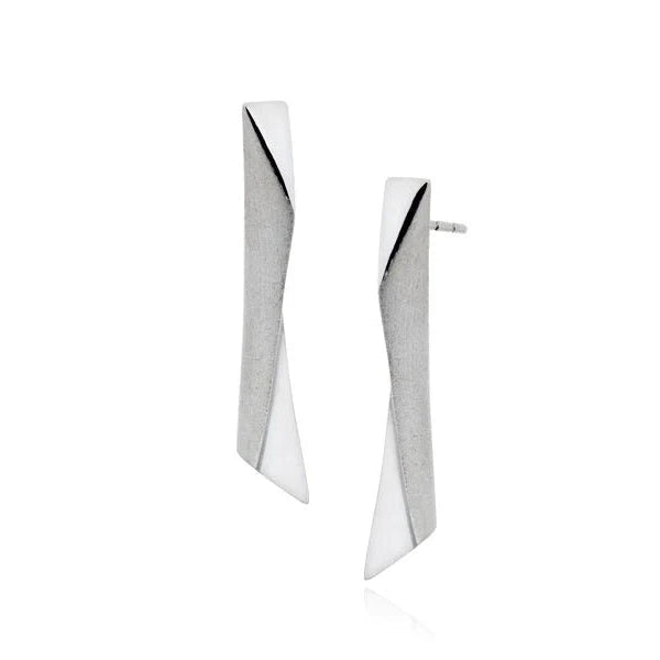 Apex Medium Bar Earrings