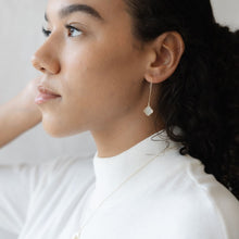 Anya Earrings Mother of Pearl