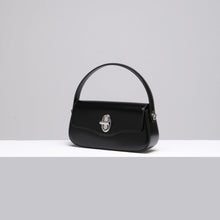 Aura Swing Bag
