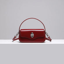 Aura Swing Bag