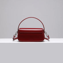 Aura Swing Bag