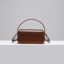 Aura Swing Bag