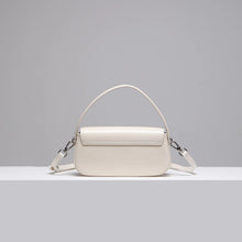 Aura Swing Bag