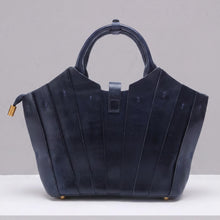 Bloom Satchel