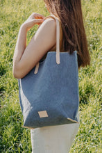 Hana Canvas Horizon Tote