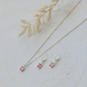 Glim Necklace