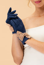 Henrietta Gloves