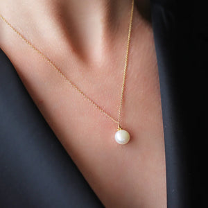 Audrey Pearl Necklace