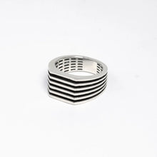 Metropolis Ring