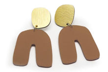 Fluid Curve Earrings