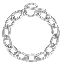 Silver chain chunky bracelet with a clasp