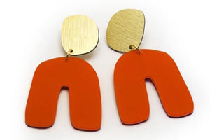 Fluid Curve Earrings