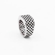Artemis Ring