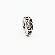 Labryinth Ring