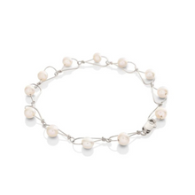 Rain White Pearl Bracelet