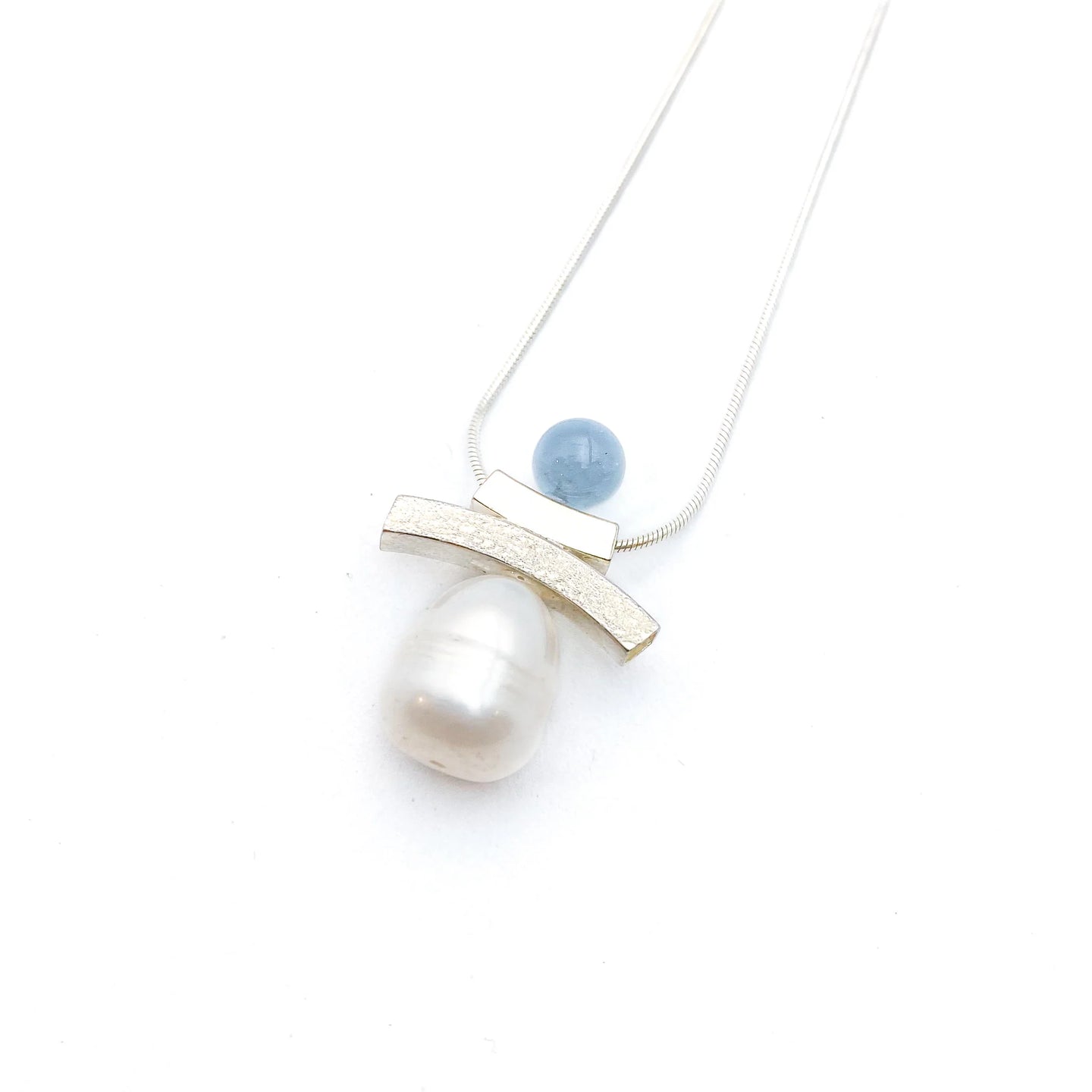 Balance Inukshuk Aquamarine Pearl Necklace