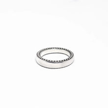 Roll Alone Ring