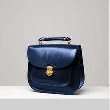 Summit Large Saddle Bag