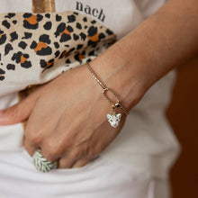TWISTED BRACELET W CHARM