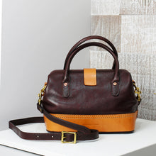 Wonder XL Satchel