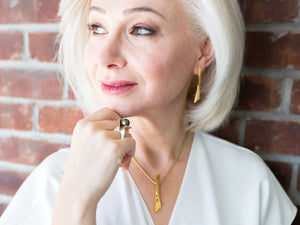 Apex Medium Bar Earrings