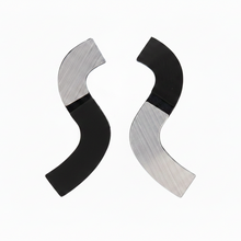 Mies Wave Earrings