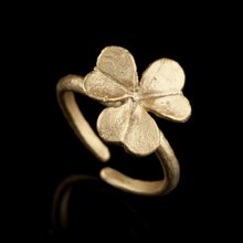 Silver Seasons Clover Ring 8406BZ