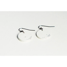 dconstruct Concrete Fractured Circle Earrings White Silver CON-J-FR-E-CIR-WS