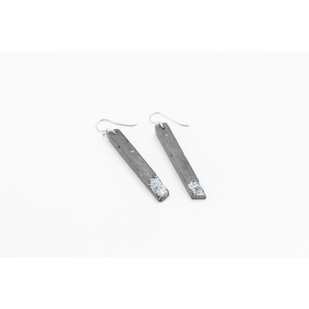 dconstruct Concrete Fractured Skinny Earrings Grey Silver CON-J-FE-E-S2-S