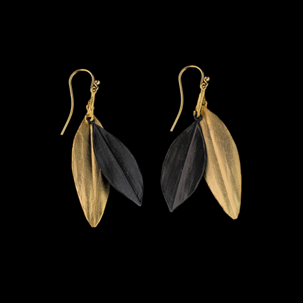 Silver Seasons Cordyline Double Leaf Earrings 3321BZ