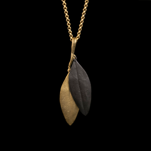 Silver Seasons Cordyline Double Leaf Pendant 9230BZ