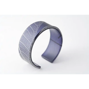 dconstruct Ecoresin Narrow Cuff Fossil Leaf Indigo FLI-CN-M