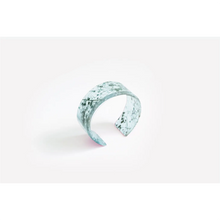 dconstruct Ecoresin Narrow Cuff Whisper Robin WR-CN-S