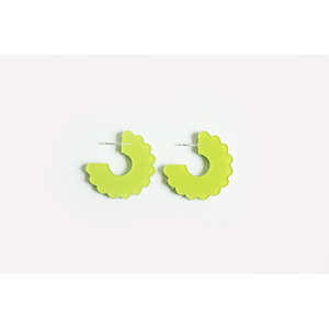 dconstruct Small Scallop Hoops Chartreuse CH-ESCSH