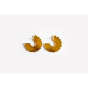 dconstruct Small Scallop Hoops Reflect Gold RFG-ESCSH