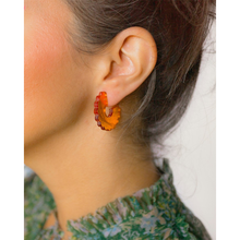 Small Scallop Hoops