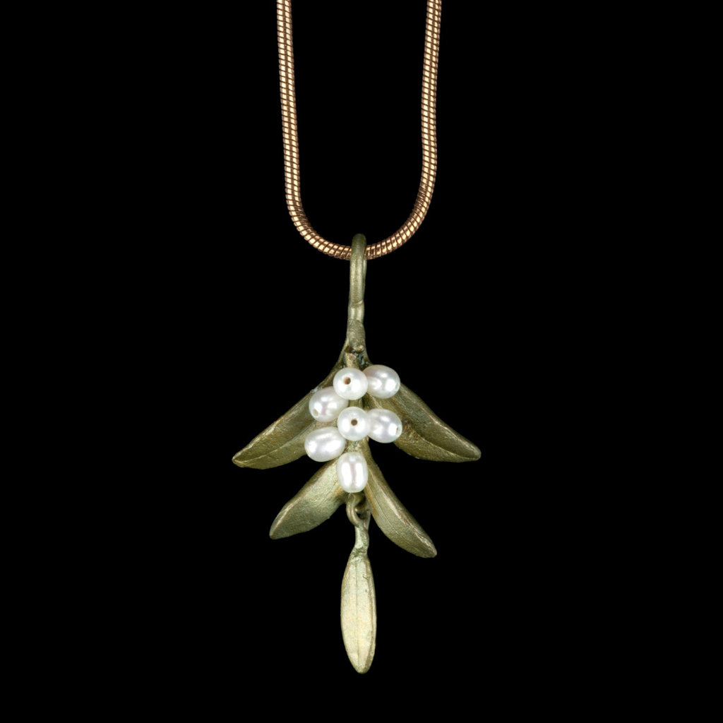 Silver Seasons Flowering Myrtle Pendant 8196BZWP