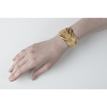 Silver Seasons Gold Feather Cuff 7252BZG