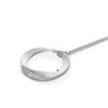 Pamela Lauz Infinity Grand Pendant INF-S044