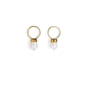 Michelle Ross Leo Pearl Earrings SE18