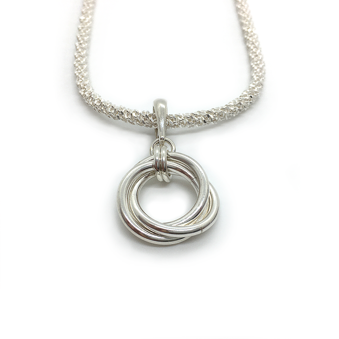 Lisa Ridout Large Love Knot Pendant