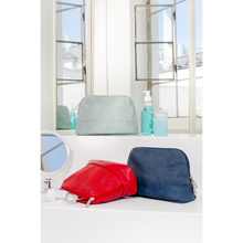 Zwei Necessity Bag N6