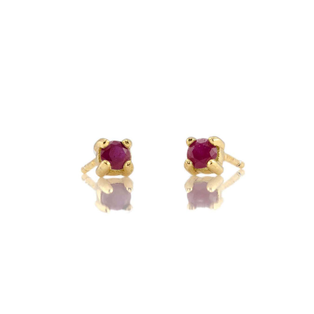 Kris Nations Ruby Prong Set Studs Gold E669-G-RUBY