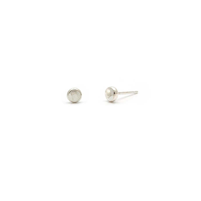 Laughing Sparrow Tiny Pebble Studs 170-02
