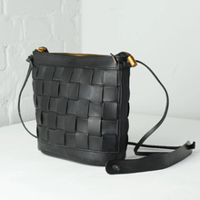 Uppdoo Venture Crossbody Black